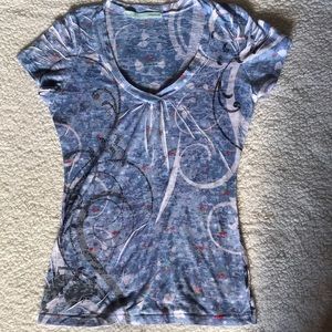 WOMENS shirt 🔥2 FOR $22🔥